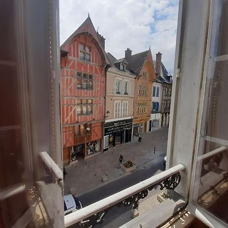 Apartament Cocoon Standing - Coeur Historique De Troyes Zewnętrze zdjęcie